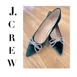 J CREW Green Velvet Avery Heels Size 7 Block Pumps Rhinestone Bow Embellished